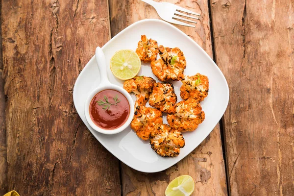 Tandoori Gobi Roasted Cauliflower Tikka Starter Food India Served Ketchup — Stock Photo, Image