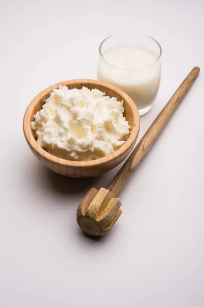 Zelfgemaakte Witte Boter Makhan Makkhan Hindi Geserveerd Een Kom Selectieve — Stockfoto