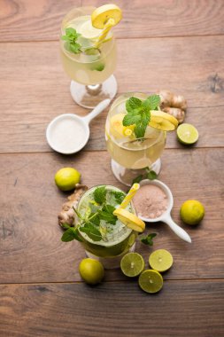 Shikanji, Punjab/India 'dan kaynaklanan bir limonata. Shikanjvi veya nimbu Pani veya şerbet olarak da bilinir. popüler yaz soğuk içecek