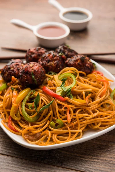 Manchurian Hakka Schezwan Noodles Popular Indochinese Food Served Bowl Selective — Stock Photo, Image