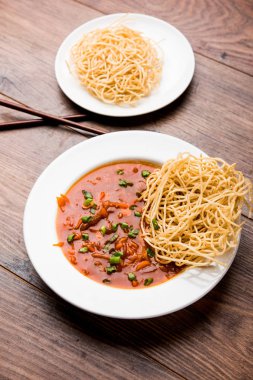 Amerikan chop suey / chopsuey popüler bir çinhindi gıda. çubuklar ile bir kapta servis edilir. seçici odaklama