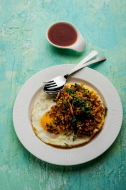 Anda veya Yumurta ghotala Surat, Gujrat popüler bir yenilikçi lezzetli tarifi