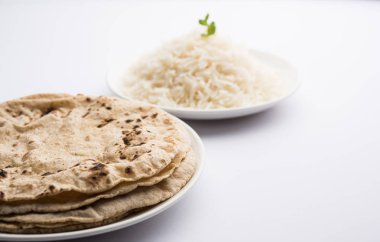 Chapati / Roti Pişmiş düz pirinç, seçici odak ile