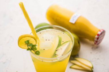 Aam Panna / panha veya Tuzlu ve tatlı Yeşil Mango Suyu