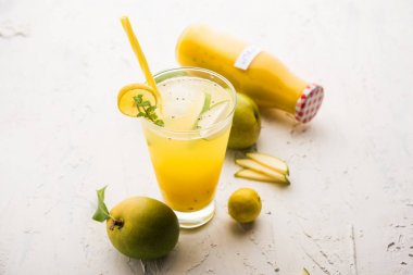 Aam Panna / panha veya Tuzlu ve tatlı Yeşil Mango Suyu