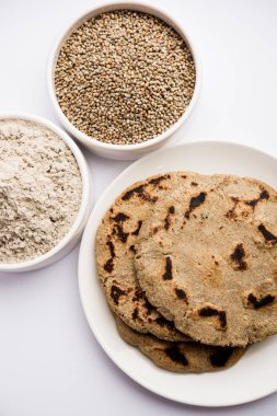 sorgum ki roti veya inci darı ekmek