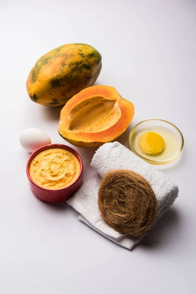 Papaya Face Mask Acne Treatment Selective Focus — Stock Photo, Image