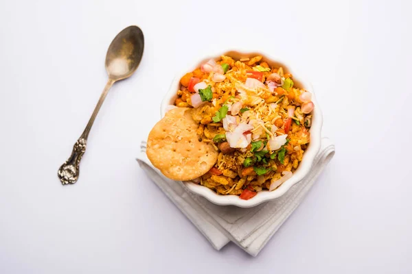 Bhelpuri Chaat Chat Una Comida Sabrosa India Servida Tazón Plato — Foto de Stock