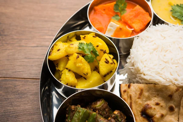 Indian Food Platter Hindu Veg Thali Selective Focus — Stock Photo, Image