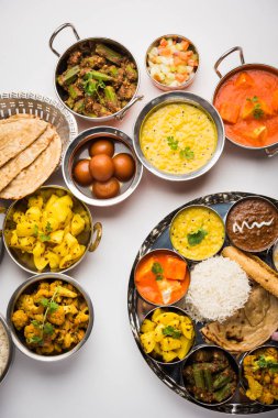 Hint gıda tabağı / Hindu Veg Thali, seçici odak