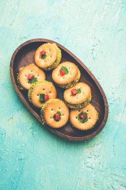 çocuklar veya misafirler için bayanlar için ev yapımı tuzlu Bisküvi sohbet veya sandviç