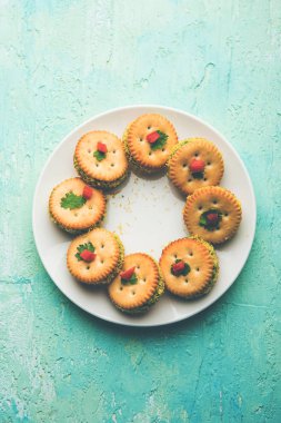 çocuklar veya misafirler için bayanlar için ev yapımı tuzlu Bisküvi sohbet veya sandviç