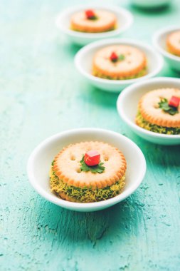 çocuklar veya misafirler için bayanlar için ev yapımı tuzlu Bisküvi sohbet veya sandviç