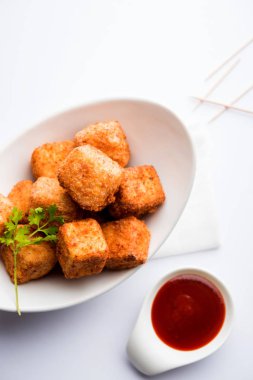 Gevrek Paneer patlamış mısır popüler bir parti snack ve bir meze olduğunu. seçici odaklama