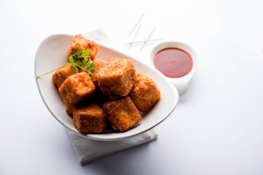 Gevrek Paneer patlamış mısır popüler bir parti snack ve bir meze olduğunu. seçici odaklama