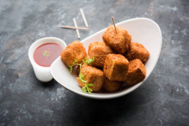 Gevrek Paneer patlamış mısır popüler bir parti snack ve bir meze olduğunu. seçici odaklama