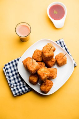 Gevrek Paneer patlamış mısır popüler bir parti snack ve bir meze olduğunu. seçici odaklama