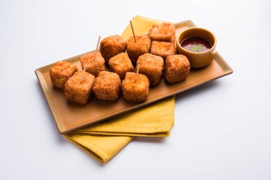 Gevrek Paneer patlamış mısır popüler bir parti snack ve bir meze olduğunu. seçici odaklama