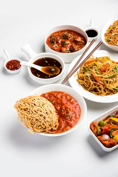 Assortiti Cibo Indo Cinese Gruppo Comprende Schezwan Szechuan Hakka Tagliatelle — Foto Stock