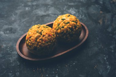 Kuru meyveler ile karışık Jumbo boondi laddu da Laddoo/ladoo/delikanlı veya tatlı köfte festivaller veya düğünler sırasında yapılan olarak biliyorum