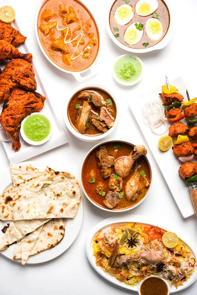 Vegyes Indiai Nem Vegetáriánus Étel Recept Szolgált Egy Csoportban Magában — Stock Fotó