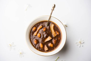 ambrosia veya Panchamrit veya Panchamrut veya Panchamrutham veya Panchamrutha bir tatlı ve ekşi gıda dualar veya puja hindu Tanrı veya tanrılar için sunulan