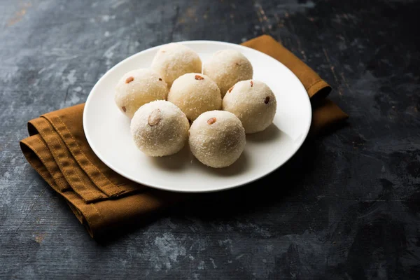 Grieß Rawa Rava Laddu Oder Laddoo Oder Ladu Laddu Ein — Stockfoto