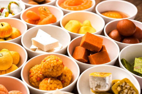 Rangoli Dolci Indiani Assortiti Mithai Ciotola Diwali Qualsiasi Altro Festival — Foto Stock