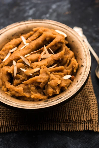 Wheat Flour Halwa Shira Porridge Atte Halva Popular Healthy Dessert — Stock Photo, Image