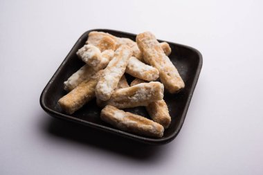 Maida Petha şeker şurubu kaplama ile Mısır Unu kullanılarak yapılan