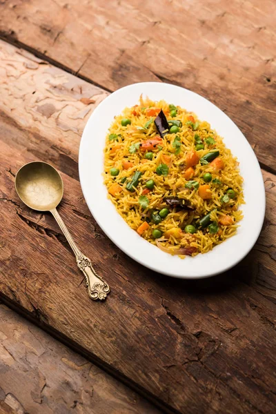 Tawa Pulao Pulav Pilav Pilau Basmati Pirinç Sebze Baharatkullanılarak Yapılan — Stok fotoğraf