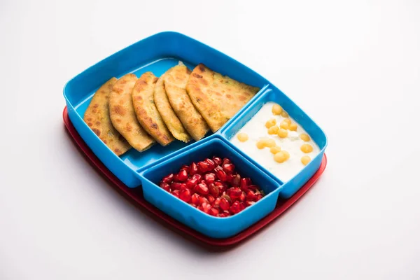 Lunch Box Tiffin Indian Kids Includes Aloo Paratha Curd Boondi — Stock Photo, Image