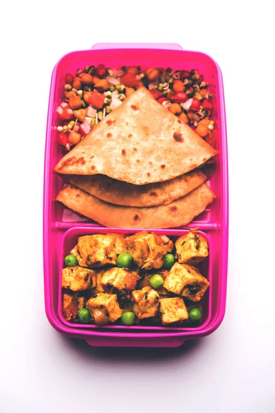 Lunch Box Tiffin Indian Kids Hot Hot Paneer Sabzi Roti — Stock Photo, Image