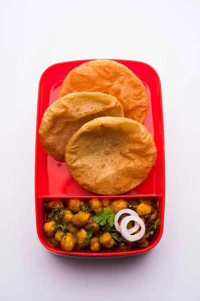 Punjabi Chole Choley Masala Πουρί Πουρί Lunch Box Tiffin Επιλεκτική — Φωτογραφία Αρχείου