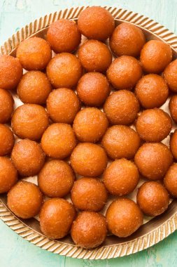 Geleneksel ev yapımı Gulab Jamun tatlısı Hindistan 'dan