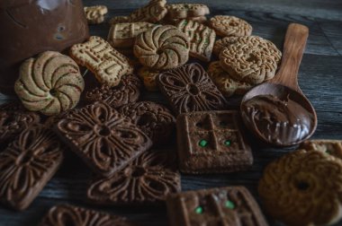 Çikolata ve vanilyalı kurabiye.