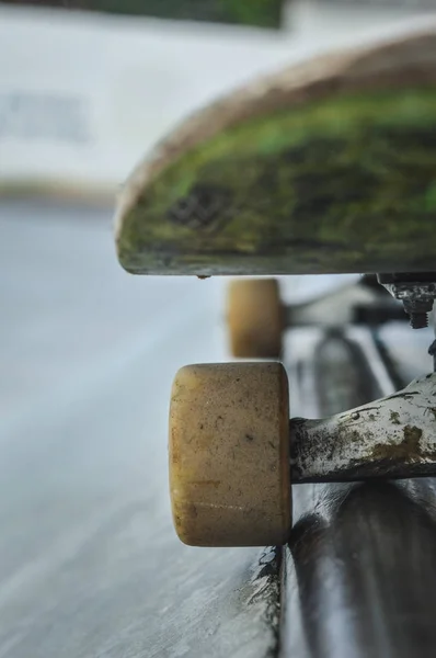 Deskorolka Podłodze Skateparku — Zdjęcie stockowe