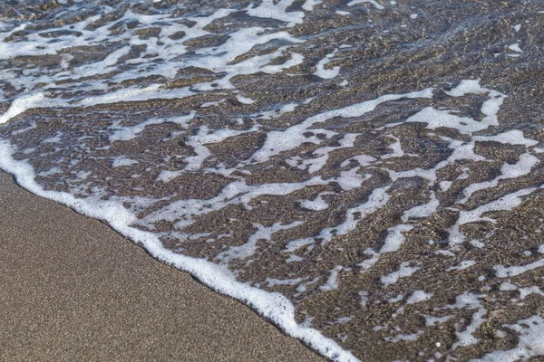 Textur Skummande Våg Och Sand Stranden Bakgrund — Stockfoto