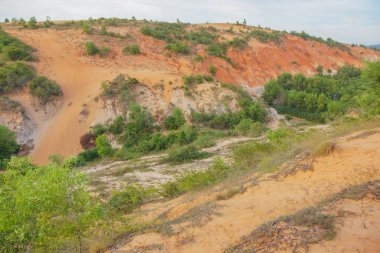 Kum tepeleri Vietnam