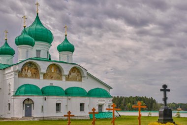 Rus manastır iç ve dış görünümlerini