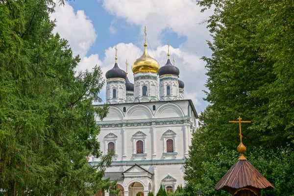 Innen Und Außenansichten Russischer Klöster — Stockfoto