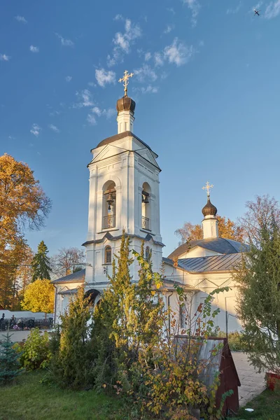 Rus manastır iç ve dış görünümlerini
