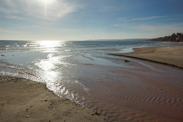 Stranden Vietnams Kust Träd Vågor Sand — Stockfoto