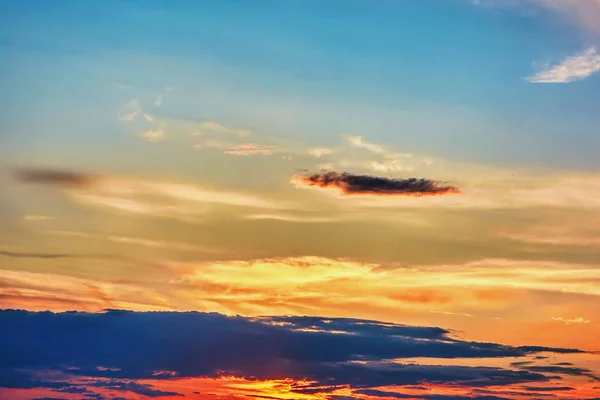 Fragmentet Himlen Med Moln Solnedgången — Stockfoto
