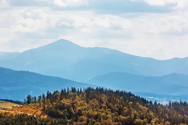 Mountains Forests Sky Clouds — Stock Photo, Image