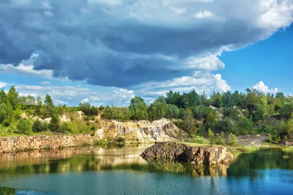 Basalt Lake Woods Site Old Quarry — Stock Photo, Image