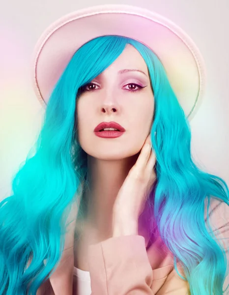 Portrait Belle Jeune Femme Aux Cheveux Bleus — Photo