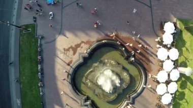 Havadan görünümü Solomiya Krushelnytska Lviv Devlet Akademik Tiyatrosu, Opera. Lviv Opera Lviv, Ukrayna'nın en büyük Batı şehirde bulunan bir opera evi ve biri kendi tarihi kültür merkezleri