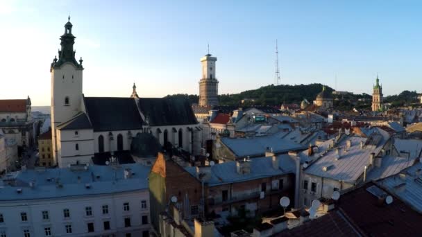 Letecký Pohled Staré Evropské Panoráma Střechy Lvov Ukrajina Západ Slunce — Stock video