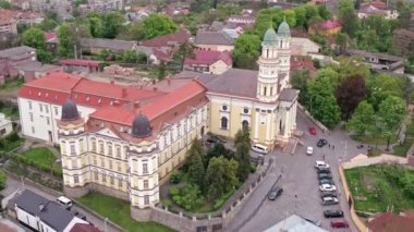 Hava Kutsal Haç Katedrali Eparchy Mukachevo Uzhhorod, Zakarpattie, Ukrayna içinde bir Yunan Katolik Katedrali görülmektedir